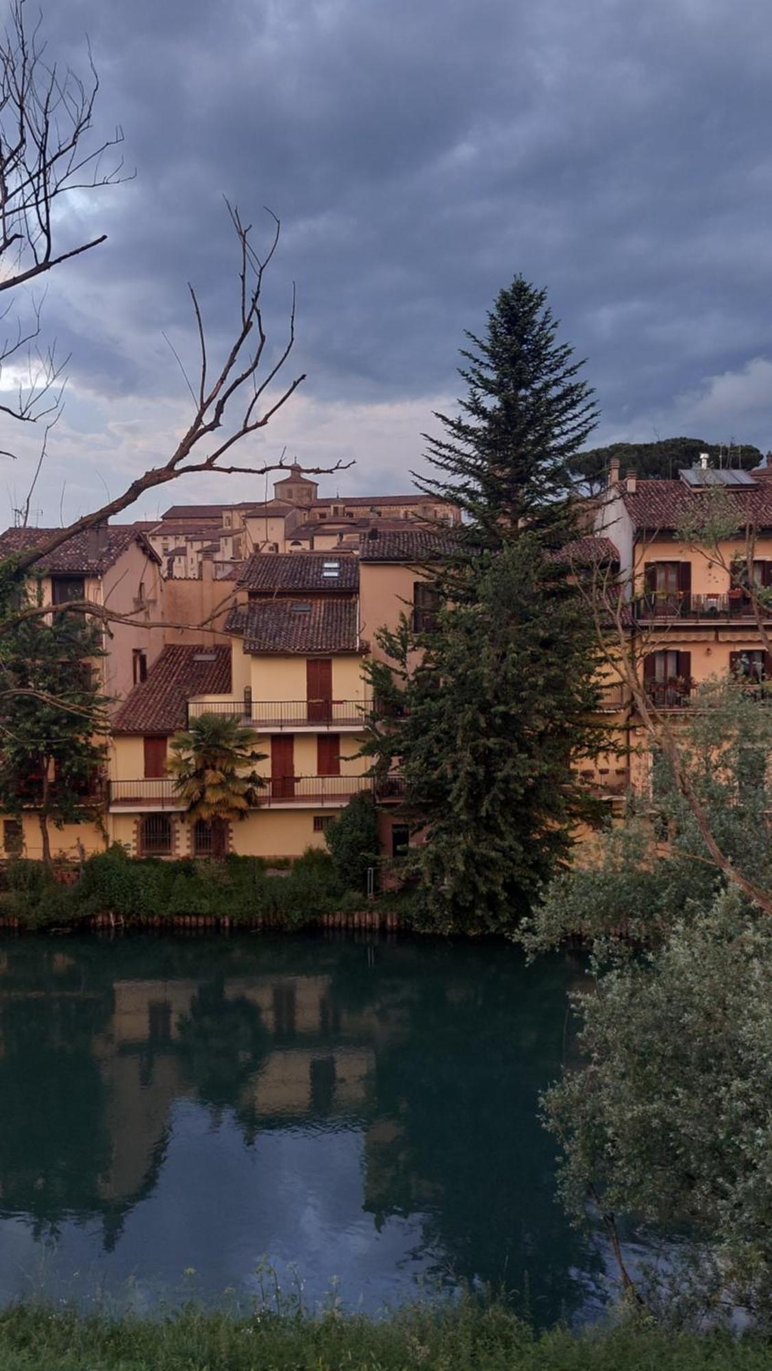 La Finestra Sul Velino, Uno Splendore Da Vivere Rieti Exterior foto